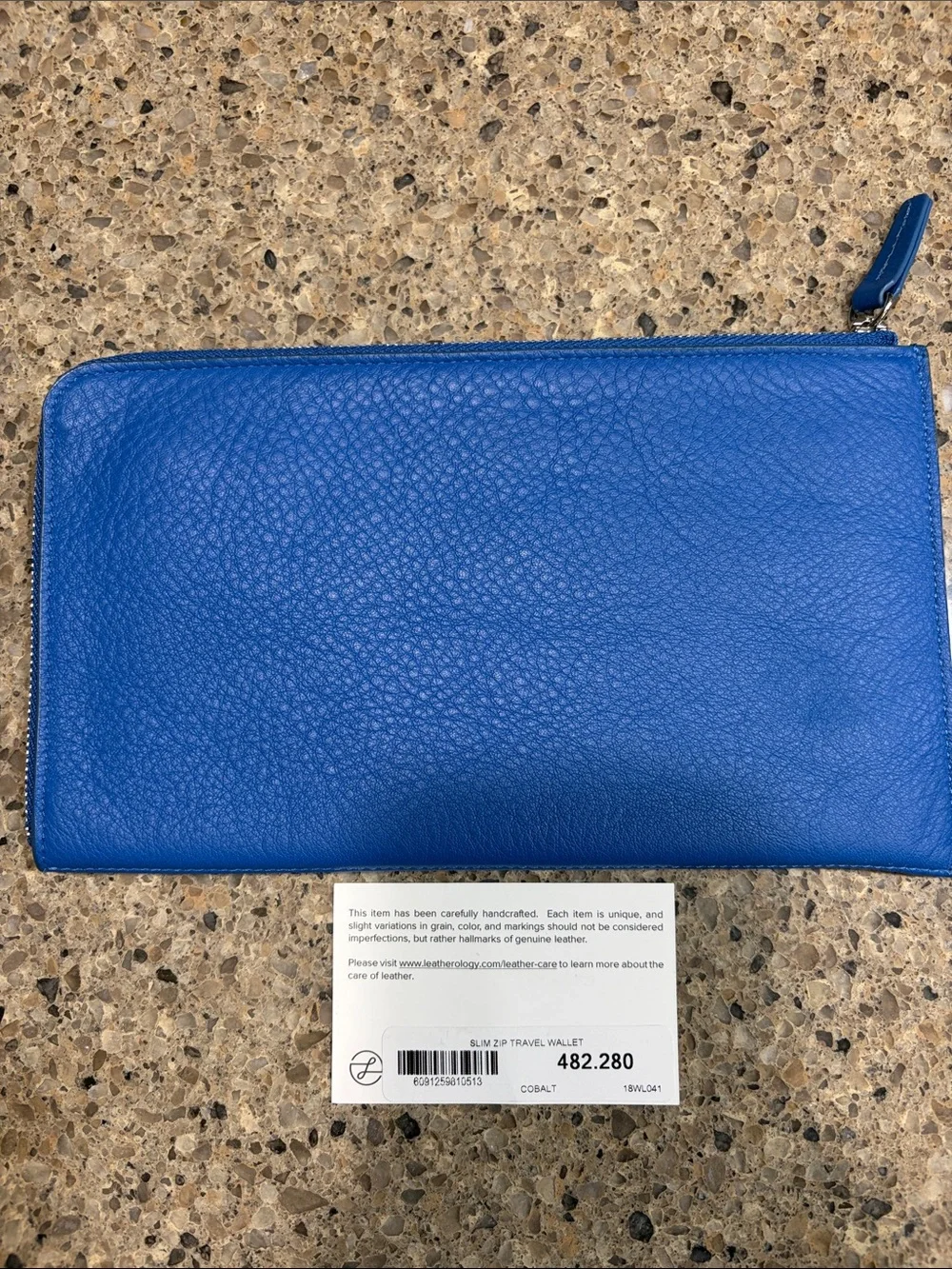 Leatherology Blue Zip Clutch Travel Wallet - Picture 2 of 5